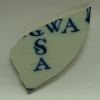 Scherf, tinglazuuraarderwerk, coll. Gem. Vlaardingen Scherf, tinglazuuraarderwerk, coll. Gem. Vlaardingen